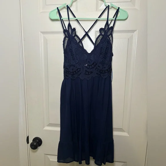 blue rain dress brand AMUR Women's Saylor Pleated Gown - Blue - Size 6 main image 1